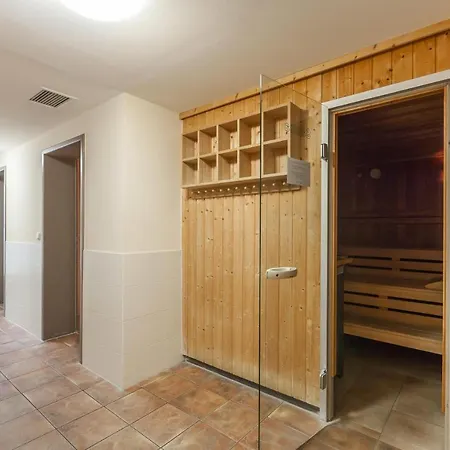 Duenenschloss 1-05 *